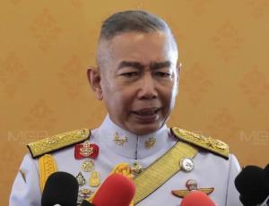“บิ๊กแดง” ไม่ห่วง ทบ. เชื่อมือ ผบ.คนใหม่ ย้ำสิ่งสำคัญคือการเทิดทูนสถาบันพระมหากษัตริย์