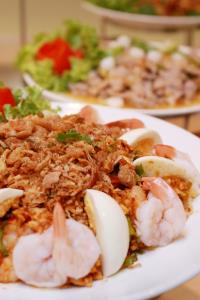 พาคุณพ่อไปอิ่มฟรีกับ “บุฟเฟต์นานาชาติ” ที่ห้องอาหารเปรมประชากร