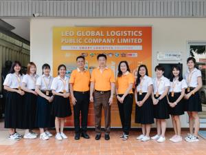 ผู้นำธุรกิจโลจิสติกส์ "LEO" คืนกำไรสู่สังคม มอบทุนการศึกษา