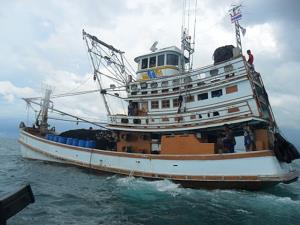 เราต้องพลิกฟื้น “กองเรือประมงพาณิชย์ไทย” ให้กลับคืนมาให้ได้/ดร.สังศิต พิริยะรังสรรค์