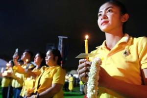 ธ สถิตในดวงใจนิรันดร์