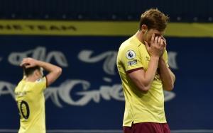 “เวสต์ บรอมฯ-เบิร์นลีย์” กินกันไม่ลง “คริส วูด” โขกแม่นคาน เจ๊า 0-0