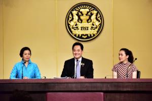 ครม.ไฟเขียวนำเข้ากากถั่วเหลือง 3 ปี วางมาตรการปกป้องพิเศษสินค้ามะพร้าว