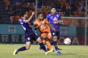 "สุโขทัย" สุดแกร่ง! เปิดบ้านอัดแชมป์เก่า "เชียงราย" 2-0