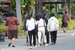 “อาจารย์นิด้า” ห่วงกลุ่ม “นักเรียนเลว” เผยฝืนระเบียบได้แต่ทำให้พอดี