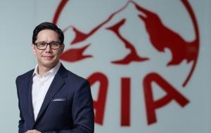 ตั้งกฤษณ์ จันทโนทก CEO คุม AIA