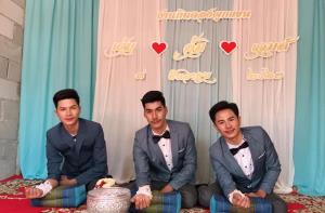 ฮือฮา! วิวาห์สุดแปลก 3 ชาย เข้าพิธีวิวาห์หวาน 1 เจ้าบ่าว 2 เจ้าสาว