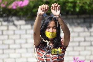 “สมยศ” บุกยื่นยูเอ็นบีบไทยเลิก ม.112 ลั่นยกระดับเคลื่อนไหวนานาชาติ โวเด็กมัธยมเห็นด้วยเพียบ