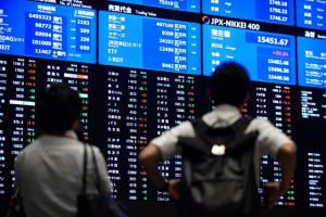 ตลาดหุ้นเอเชียผันผวน วิตกล็อกดาวน์ยุโรป-สหรัฐฯ