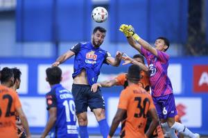 "บีจี" ไม่มีแผ่ว เปิดบ้านเชือดนิ่ม "ประจวบ" 2-0 ยึดฝูงไร้พ่าย