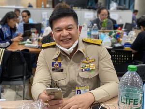 ซัดแรงรับปีใหม่ “สิระ” อัด “ยิ่งลักษณ์-ทักษิณ” แค่คนโง่กับหมาเน่า เย้ย แค่เอาเงินที่โกงไปคืนมา ก็เป็นของขวัญให้คนไทย