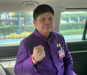 “แรมโบ้” ซัด “พิธา” ปิดประชุมเป็นของสภาพิจารณาไม่ใช่เรื่องนายกฯ ยืนยัน “บิ๊กตู่” ไม่เคยปัดความรับผิดชอบ