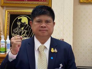 “แรมโบ้” ซัด “อนุสรณ์” อย่ารีบตีกินทางการเมือง ตั้งใจฟังนายกฯ สรุปชัดเจนแล้วว่าไม่มีเอาผิดคนไม่โหลดแอปหมอชนะ