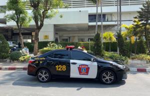 ตร.สายตรวจ โพสต์ขอโทษผู้ใช้รถใช้ถนน ชั่วโมงเร่งด่วน ขณะช่วยเด็กหมดสติส่ง รพ.