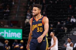 "เคอร์รี" ทุบสถิติ "มิลเลอร์" ขึ้นอันดับ 2 ยิง 3 แต้มสูงสุด NBA