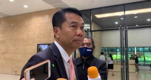 “สุทิน” ยันฝ่ายค้านต้องการซักฟอก 6 วัน จะแตะประเด็นสถาบันฯ เท่าที่จำเป็นและใช้วุฒิภาวะสูง