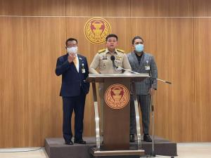 “สิระ” ขอบคุณฝ่ายค้านแก้ญัตติซักฟอก หลังเกิดความไม่สบายใจข้อความเกี่ยวกับสถาบันฯ