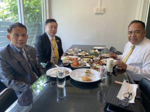 เด็ก พปชร.จับมือพรรคร่วมรัฐบาล ตั้งวอร์รูมตอบโต้ฝ่ายค้าน เกรงให้ข้อมูลสับสน