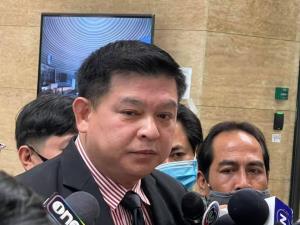 “สิระ” ประกาศไม่เผาผี “เสรีพิศุทธ์” ยันไม่ได้สมคบคิดกรมป่าไม้รื้อคดีบ้านพักริมแม่น้ำเจ้าพระยา