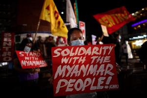 กระทรวงการคลังสหรัฐฯ คว่ำบาตรพม่า เล่นงานรักษาการ ปธน.และ รมว.กลาโหม