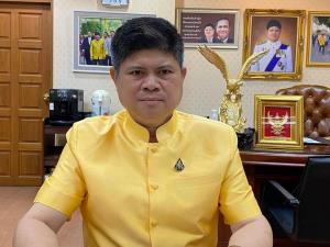 “แรมโบ้” สอนมวย “อรุณี” โฆษกพรรคเพื่อไทย อย่าให้ท้ายผู้ชุมนุมทำผิดกฎหมาย ย้ำบ้านเมืองมีขื่อมีแป