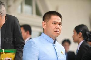 “วราวุธ” ลั่นเป็นคนทำงานไม่เลือกที่ แบ่งรับแบ่งสู้กระแสดีลแลก “ศธ.”