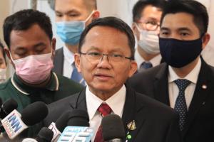 “สมศักดิ์” ยันไม่มีแนวคิดสร้างคุกเฉพาะนักโทษการเมือง มองทุกคนเท่ากันหมด