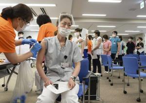 ญี่ปุ่นจะออก “วัคซีนพาสปอร์ต” เปิดทางเดินทางปลอดโควิด