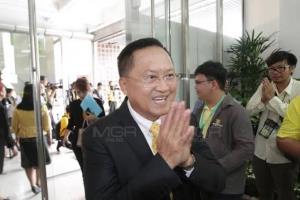 “วันชัย” ขวางแก้ ม.9 อ้างเปลืองงบประชามติ ชี้ล้มร่างไม่ได้ คาดรอผ่านวาระ 3 ถึงยื่นศาล รธน.
