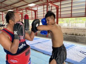 "รถถัง"เตรียมบู๊ระห่ำให้สมราคาแชมป์โลก หวังน็อกโชว์แฟนมวยอเมริกา