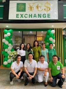 พิธีเปิด Yes Exchange ที่สีลม