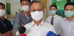 “ชวน” ยันเปิดประชุมร่วม หลังตรวจ ส.ส.-ส.ว.พบทูตญี่ปุ่นไม่ติดโควิด ไม่มั่นใจรับมือได้ตลอด