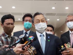“ชวน” เดินหน้าถกร่าง พ.ร.บ.ประชามติ แม้วิปรัฐบาลให้เลื่อนการประชุม เหตุสมาชิกรัฐสภาขาดประชุมเพราะโควิด