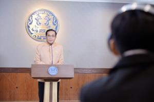 “บิ๊กตู่” สั่งตั้ง รพ.สนามใน กทม. รับผู้ติดเชื้อแจงไม่อยากสั่งปิดทั่วประเทศ ห่วงโควิด-19 แต่ยันรับมือได้ ขอการ์ดอย่าตก เร่งฉีดวัคซีน