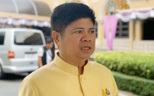 “เสกสกล” ซัด “อนุสรณ์” ด่ารัฐบาลหวังประจบนายใหญ่หนีคดี ฝากบอกมาเยี่ยม รมต.-พี่น้องเสื้อแดงที่ติดคุกบ้าง