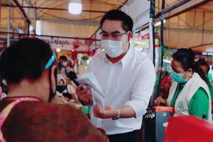 “พลภูมิ” กระตุ้น รบ.เร่งฉีดวัคซีนให้ทั่วถึง พร้อมเปิดทางเอกชนนำเข้าเพิ่มทางเลือก