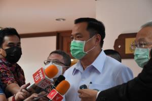 “อนุทิน” มอบคณะผู้เชี่ยวชาญและนักวิชาการพิจารณาและแถลงผลข้างเคียงวัคซีนโควิด-19