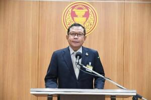 ภท.จี้ “สุทธิชัย หยุ่น” และผู้ร่วมรายการขอโทษ กล่าวหา “อนุทิน” ขวางเอกชนนำเข้าวัคซีน