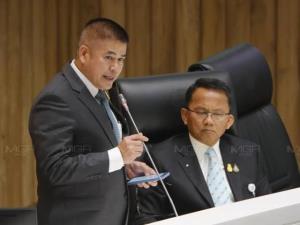 “ธรรมนัส” รอด! ศาล รธน.ชี้คำพิพากษาจำคุกของศาลออสซี่ไม่มีผลผูกพันตาม กม.ไทย