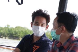 “พิธา” จี้ รัฐบาลตอบปมวัคซีนให้ชัด ก่อนไฟลามทุ่ง เผย  สธ.แจง กมธ.ล็อตแรกมา “กรกฎาคม”