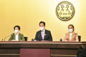 รัฐบาลแจงชะลอ กทม.ผ่อนคลายเหตุยังแพร่ระบาด สั่งเร่งฟันอาญาทุจริตเงินกู้โควิด