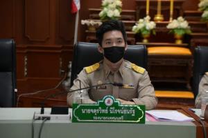 หล่อทะลุมาสก์! ชาวเน็ตแห่แชร์ “จตุรวิทย์ นิโรจน์ธนรัฐ” ลูกชายนายกเทศมนตรีนครสวรรค์