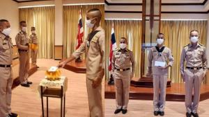 กองทัพเรือ ประกาศเกียรติคุณ “ฮีโร่ทหารเรือ” หลังช่วยหญิงเคราะห์ร้ายถูกปล้นทรัพย์ได้ทัน