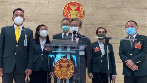 “ชวน” ชี้เรื่องส่วนบุคคล “สิระ” ให้ “ลุงพล” เข้าสภาฯ ระบุคนทั่วไปมีปัญหาก็มาพึ่งสภาฯ