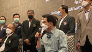 “จุรินทร์” ดักคอไม่ควรปรับ ครม.ช่วงนี้ ชี้รัฐบาลควรใช้เวลาไปแก้ปัญหาโควิด-19 ฟื้นฟูเศรษฐกิจ