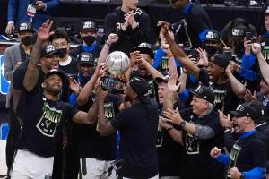 "บัคส์" เช็กบิล 6 เกม เข้าชิง NBA ครั้งแรกรอบ 47 ปี