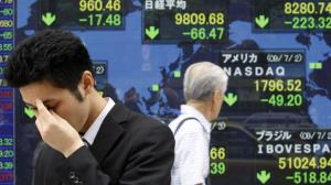 ตลาดหุ้นเอเชียผันผวน นักลงทุนจับตาจีนเผย GDP วันนี้