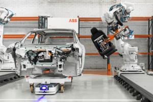 ABB ประกาศเข้าซื้อกิจการ ASTI Mobile Robotics Group ร่วมขับเคลื่อนนวัตกรรมการทำงานระบบอัตโนมัติ