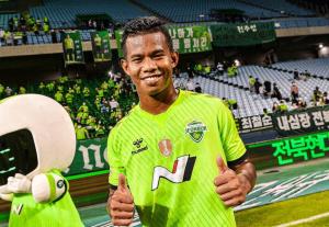 โค้ชชนบุค แย้ม พร้อมให้โอกาส "ศศลักษณ์" ลงสนามมากขึ้นเรื่อยๆ