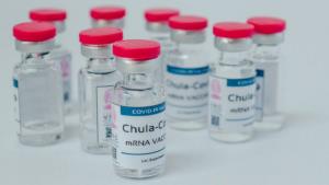 หนุ่มเผยประสิทธิภาพ วัคซีนจุฬาโคฟ mRNA คนที่บ้านติดโควิดเกือบยกครัว แต่ผมคนเดียวไม่ติด